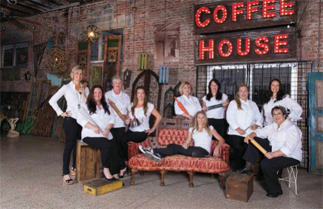 women coffee house