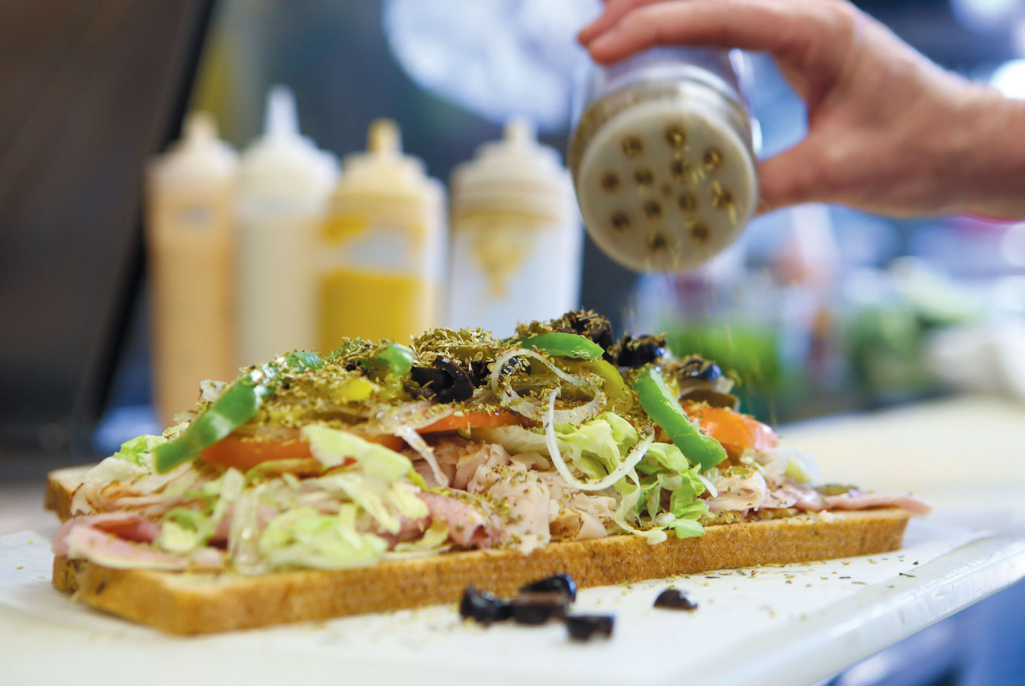 Seasoning a sandwich