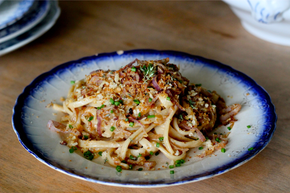 slow-cooked-onion-pasta.jpg