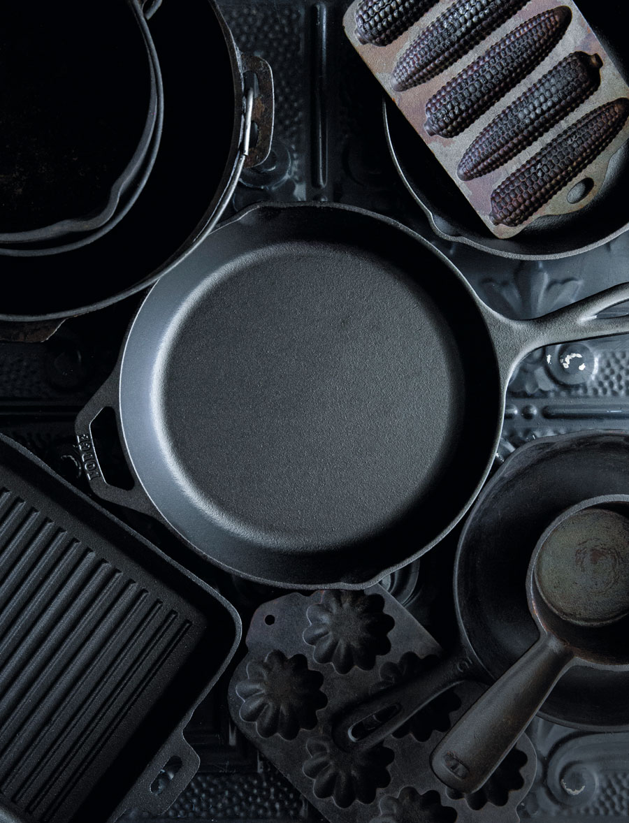 cast-iron-desserts-1.jpg
