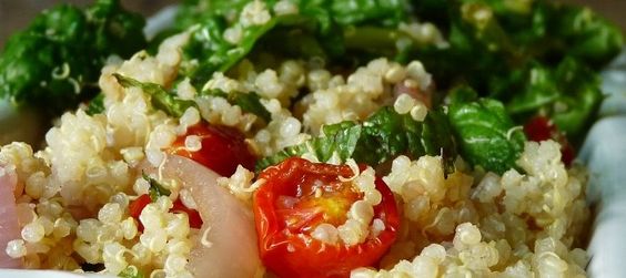 Quinoa with Roasted Garlic, Tomatoes, and Spinach