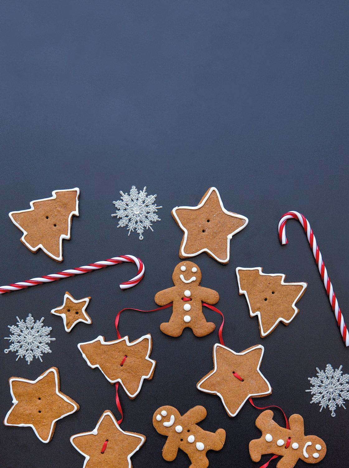 gingerbread-garland_01.jpg